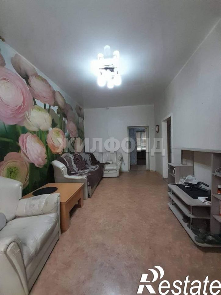 3-комн квартира Красных Партизан ул., д.15