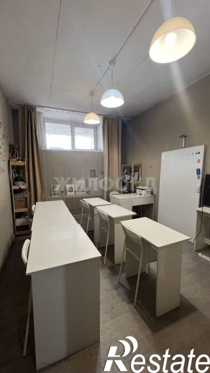3-комн квартира Ангарский бульвар ул., д.25