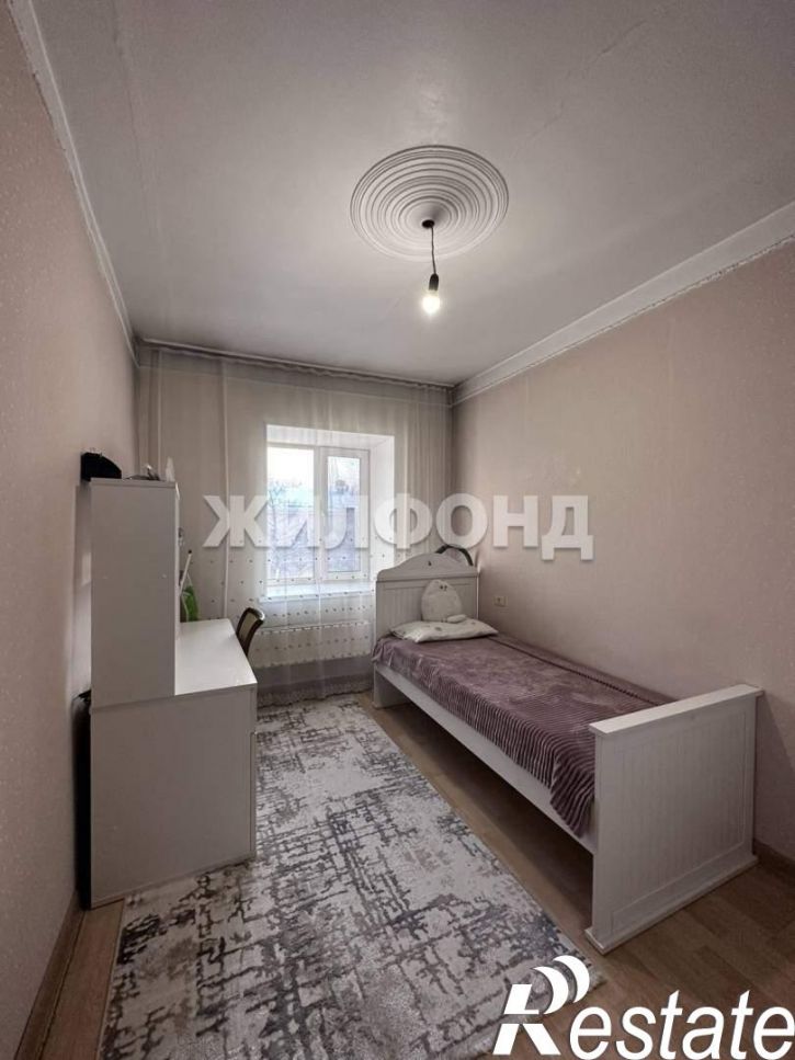 3-комн квартира Ленина ул., д.64