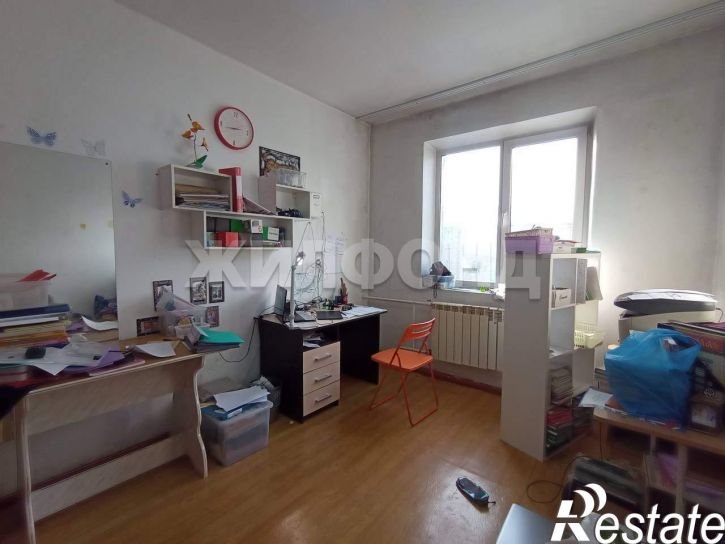 3-комн квартира Калинина ул., д.14