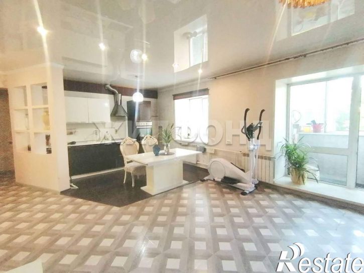 3-комн квартира Дружбы ул., д.27