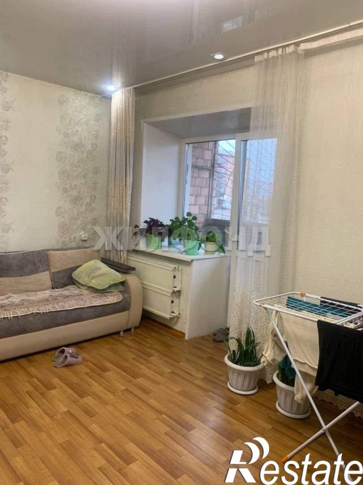 3-комн квартира Заводская ул., д.38