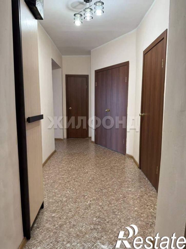 3-комн квартира Убсу-Нурская ул., д.24