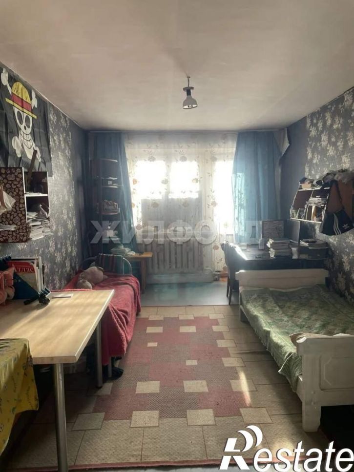 3-комн квартира Калинина ул., д.5