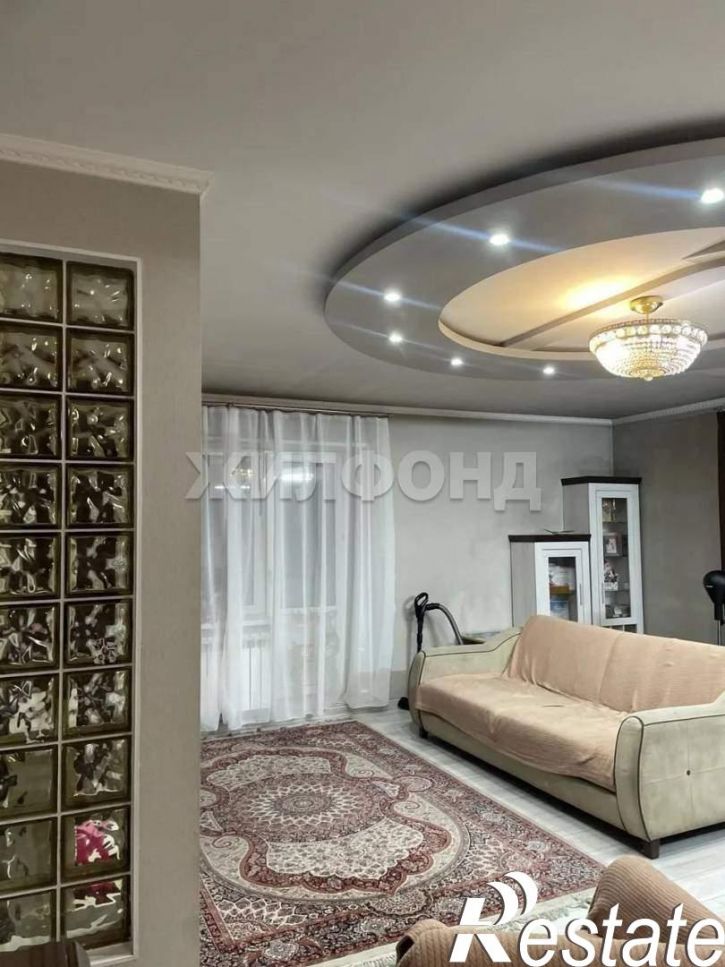 4-комн квартира Московская ул., д.109