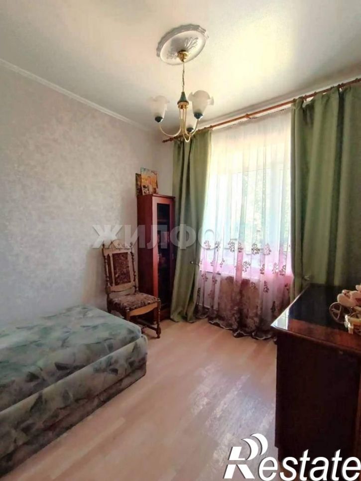 4-комн квартира Рабочая ул., д.246