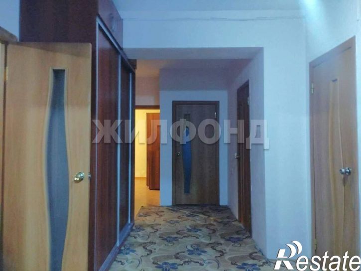 4-комн квартира Дружбы ул., д.1а