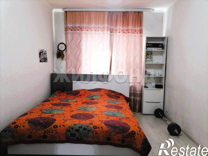 4-комн квартира Энергетиков мкр., д.7
