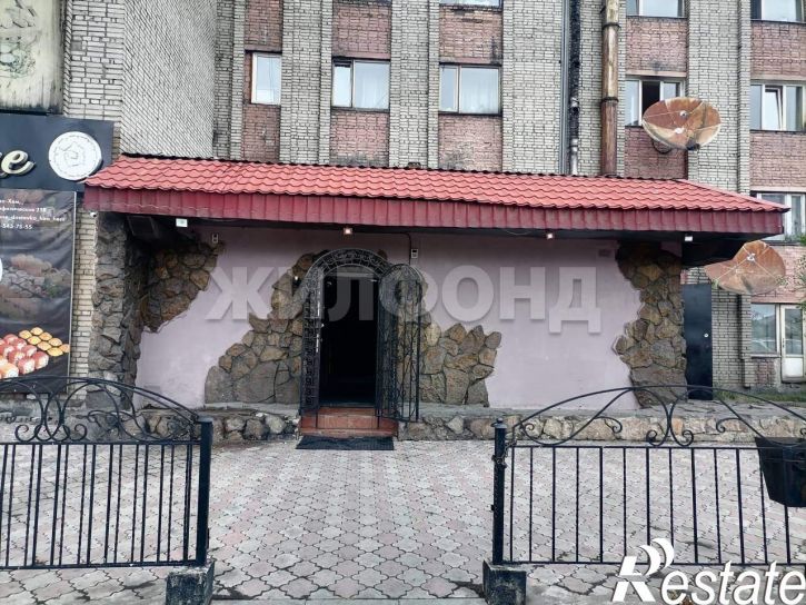 6-комн квартира Калинина ул., д.2б
