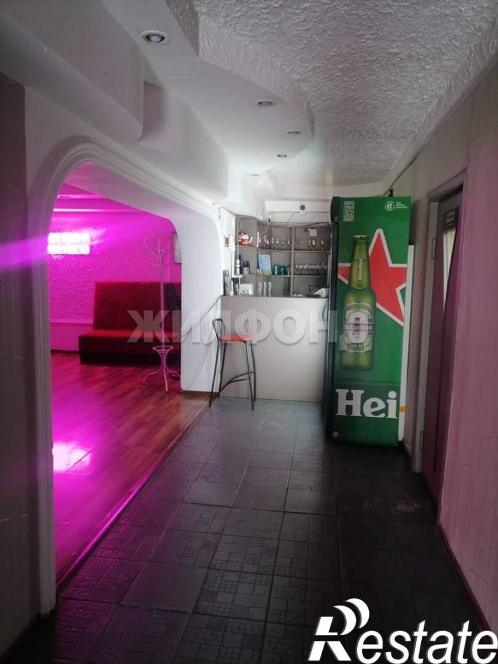 6-комн квартира Калинина ул., д.2б