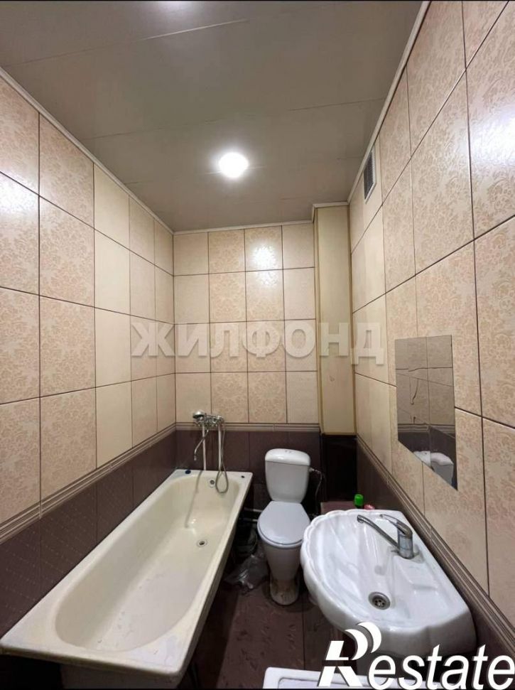 2-комн квартира Суворова ул., д.62/1