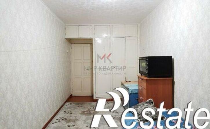 3-комн квартира улица Кочетова, 143,  д. 143