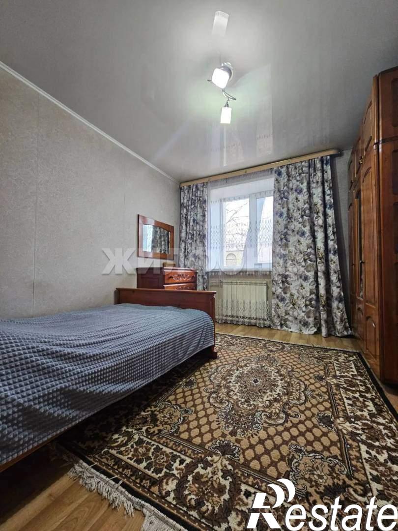 Купить дачу, дом, коттедж за 11 500 000 рублей на Тепличная ул.
